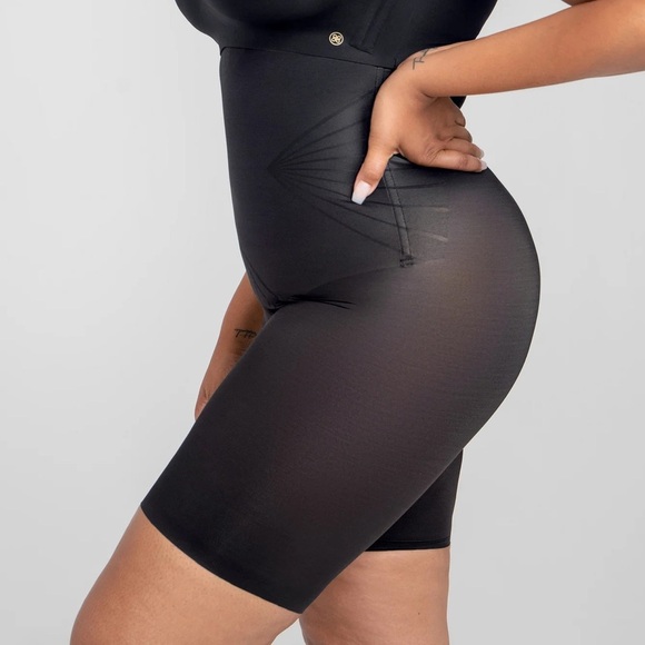 HoneyLove ShadowSculpt High-Waist Short in Black Vamp Size 1X - Picture 12 of 13